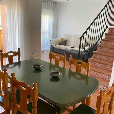 Lovely Family House By The Golf Course Holiday home *