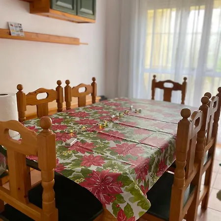 Lovely Family House By The Golf Course Holiday home