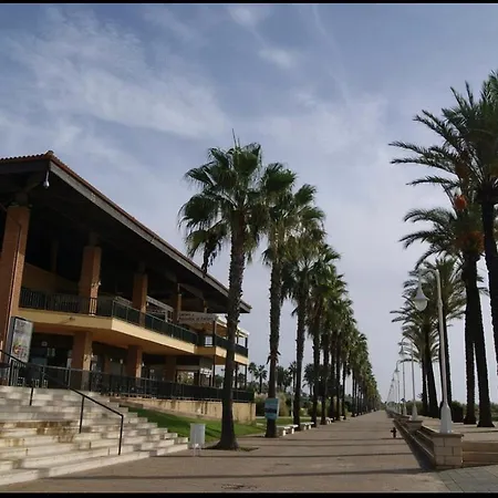 Lovely Family House By The Golf Course Huelva