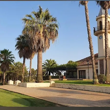 Lovely Family House By The Golf Course Huelva